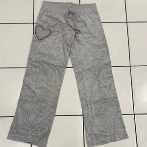 Juicy Couture Gray Velour Joggers with Heart Accent Size Junior Small